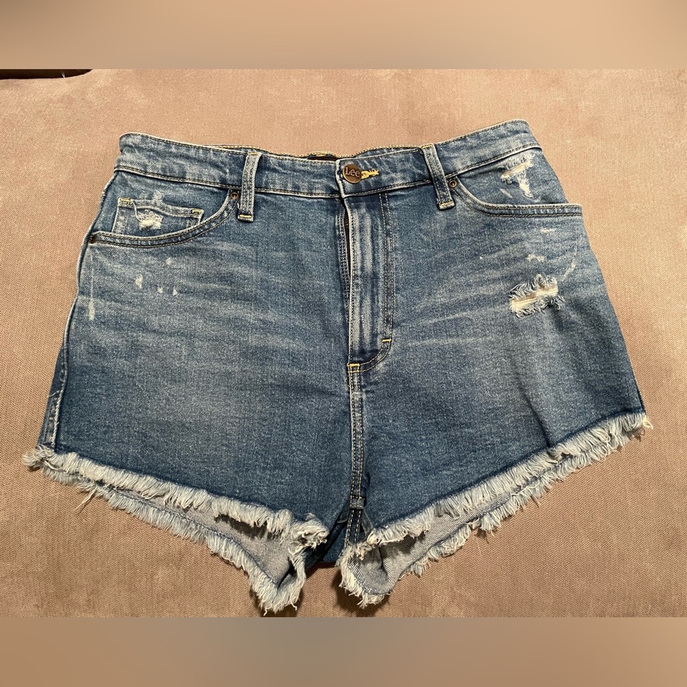 Lee highrise cut off shorts size 30